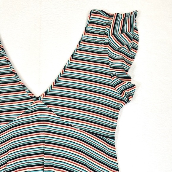 WILD FABLE Striped Flutter‎ Sleeve Ribbed Women's Skater Mini Dress Size XL - Picture 4 of 9
